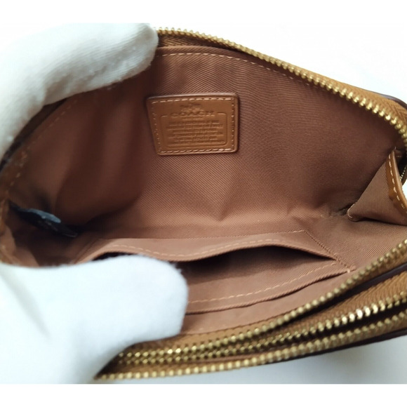 Coach Brown Pebbled Leather Double Zipper Closure Credit Card Wristlet - Wallet - Picture 11 of 13